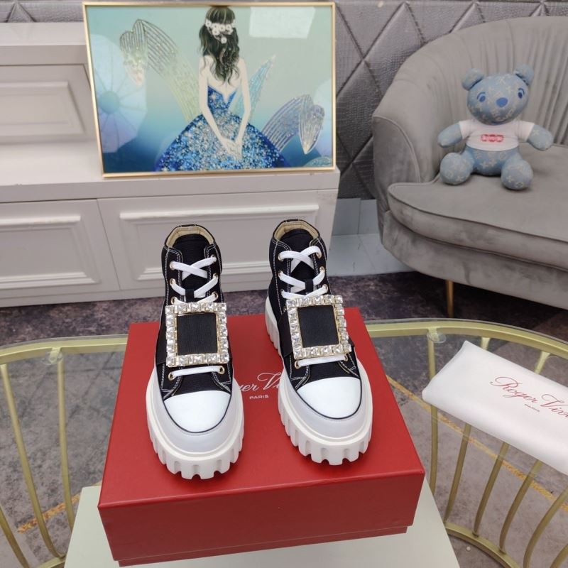 Roger Vivier Sneakers